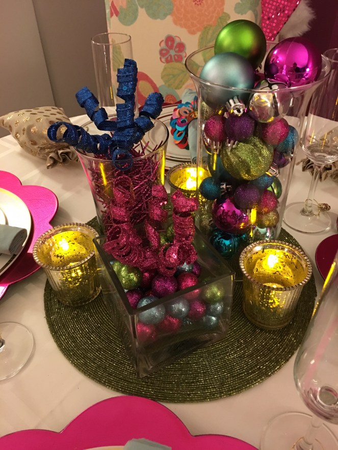 holiday table, christmas decorations, holiday decorating, white christmas tree, colorful christmas, sarah in style, chicago blogger, holiday dining, holiday decor, lifestyle blogger, #wcbcstyle, a peak at my table