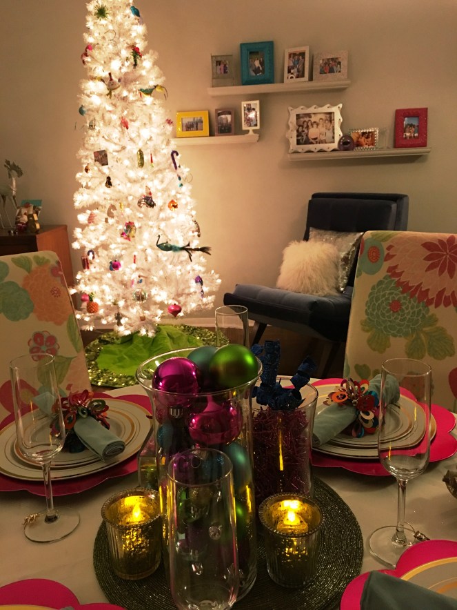 holiday table, holiday tablescape, christmas table, holiday table, christmas decorations, holiday decorating, white christmas tree, colorful christmas, sarah in style, chicago blogger, holiday dining, holiday decor, lifestyle blogger, #wcbcstyle, a peak at my table