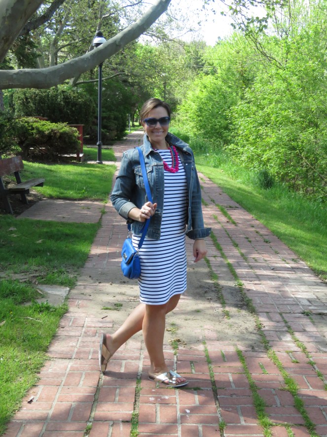 european vacation, striped dress, 1 dress 3 ways, sarah in style, sporty, chicago blogger, windy city bloggers