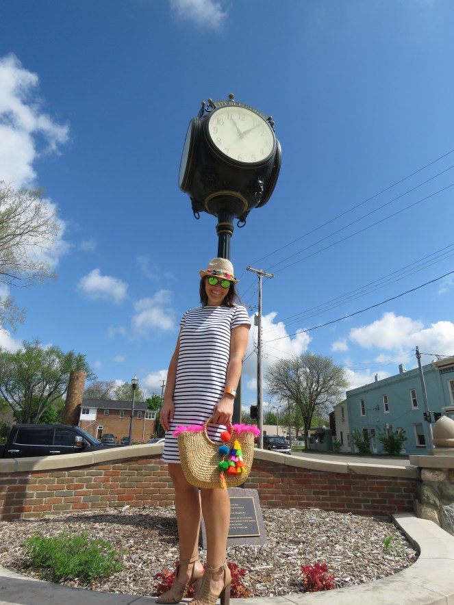 european vacation, striped dress, 1 dress 3 ways, sarah in style, sporty, chicago blogger, windy city bloggers