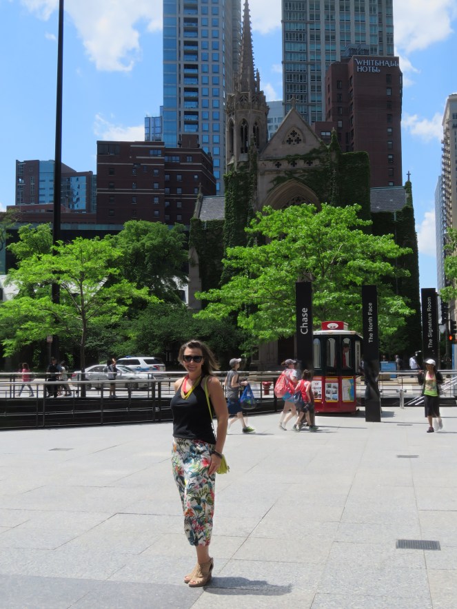 this city is a jungle, jungle, sarah in style, windy city bloggers, sarahinstyle.com, tropical pants