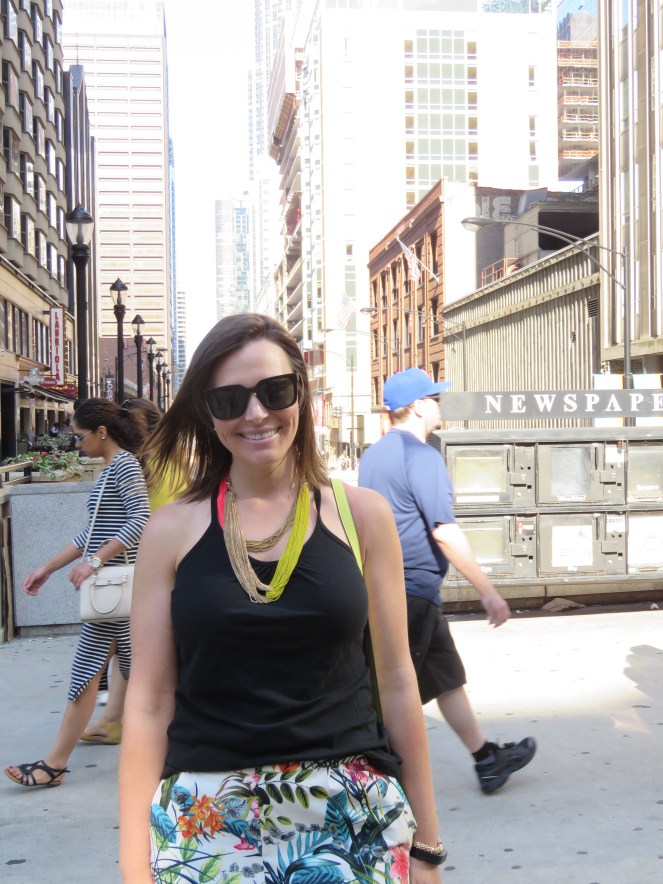 this city is a jungle, jungle, sarah in style, windy city bloggers, sarahinstyle.com, tropical pants