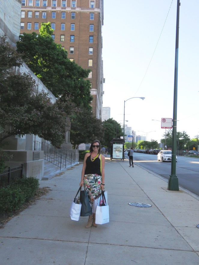 this city is a jungle, jungle, sarah in style, windy city bloggers, sarahinstyle.com, tropical pants