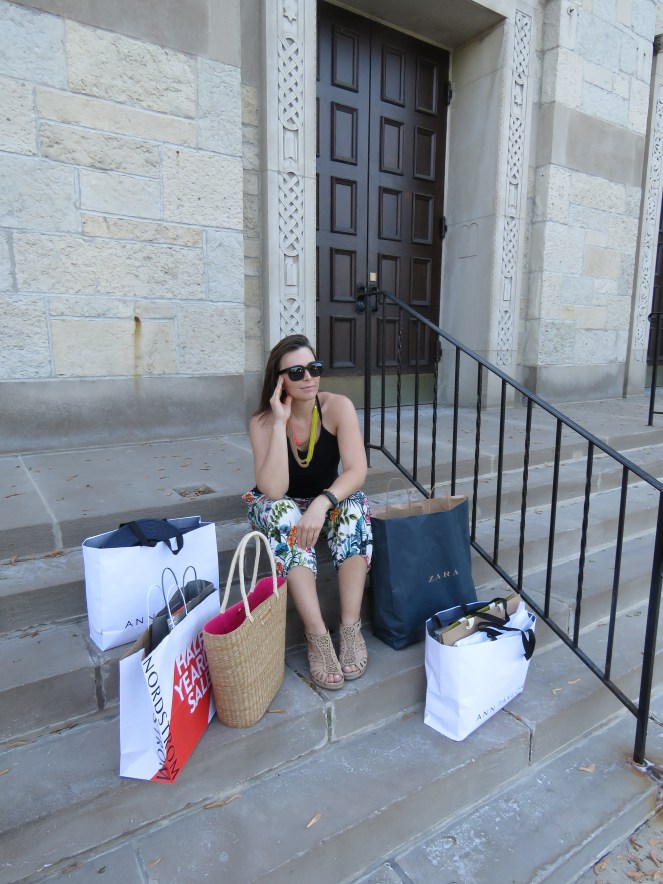 this city is a jungle, jungle, sarah in style, windy city bloggers, sarahinstyle.com, tropical pants