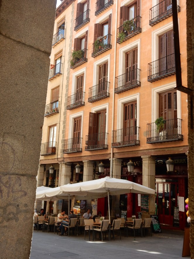 sarah in style, travel blogger, european vacation, madrid, spain, sarahinstyle.com, travel recommendations, windy city bloggers