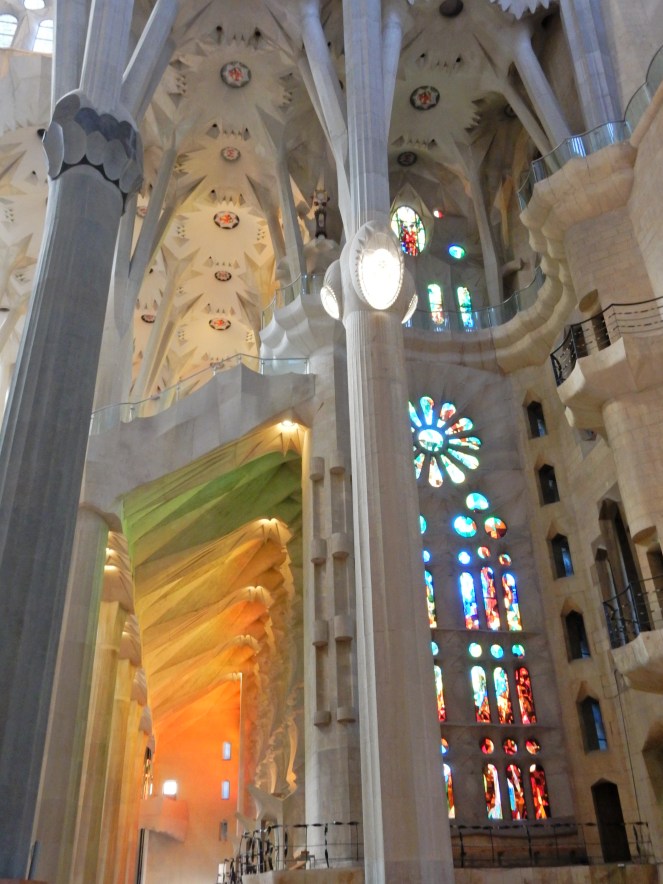 barcelona, spain, park guell, sagrada familia, el born, el nacional, sarah in style, travel blogger, european adventure, windy city bloggers