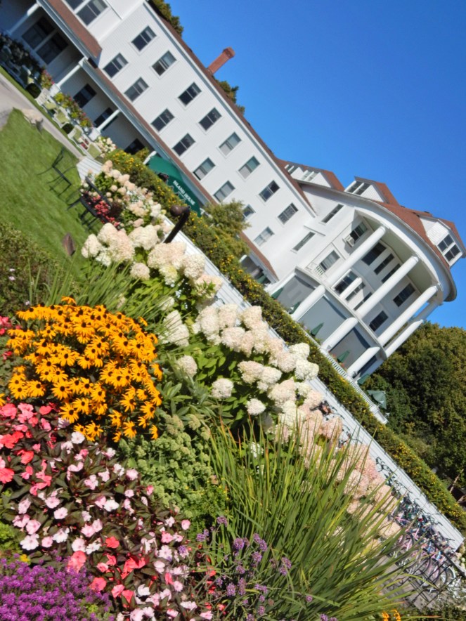 It's Party Time, Family Picnic, Chicago Blogger, 30th Birthday, Mackinac Island, Pure Michigan, Bicycles, Victorian charm, sarah in style, windy city bloggers, the grand hotel, the island house, The Max chicago, Saved by the bell