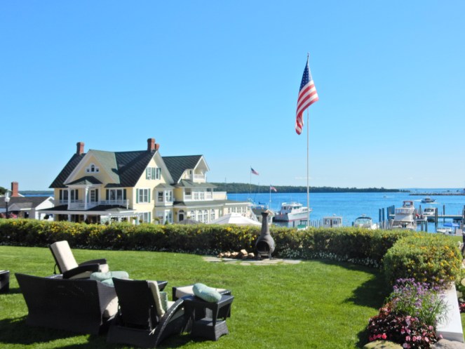 It's Party Time, Family Picnic, Chicago Blogger, 30th Birthday, Mackinac Island, Pure Michigan, Bicycles, Victorian charm, sarah in style, windy city bloggers, the grand hotel, the island house, The Max chicago, Saved by the bell