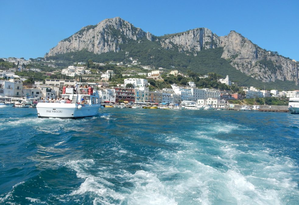 Capri, Italy, European Adventure, Sarah In Style, sarahinstyle.com, travel blogger, chicago blogger, travel, Europe, windy city bloggers, beach, Mediterranean sea, amalfi coast