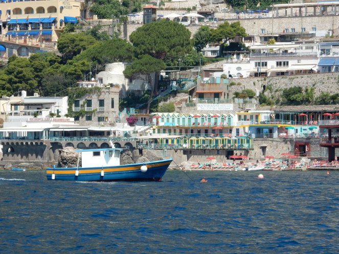 capri shopping, Capri, Italy, European Adventure, Sarah In Style, sarahinstyle.com, travel blogger, chicago blogger, travel, Europe, windy city bloggers, beach, Mediterranean sea, amalfi coast