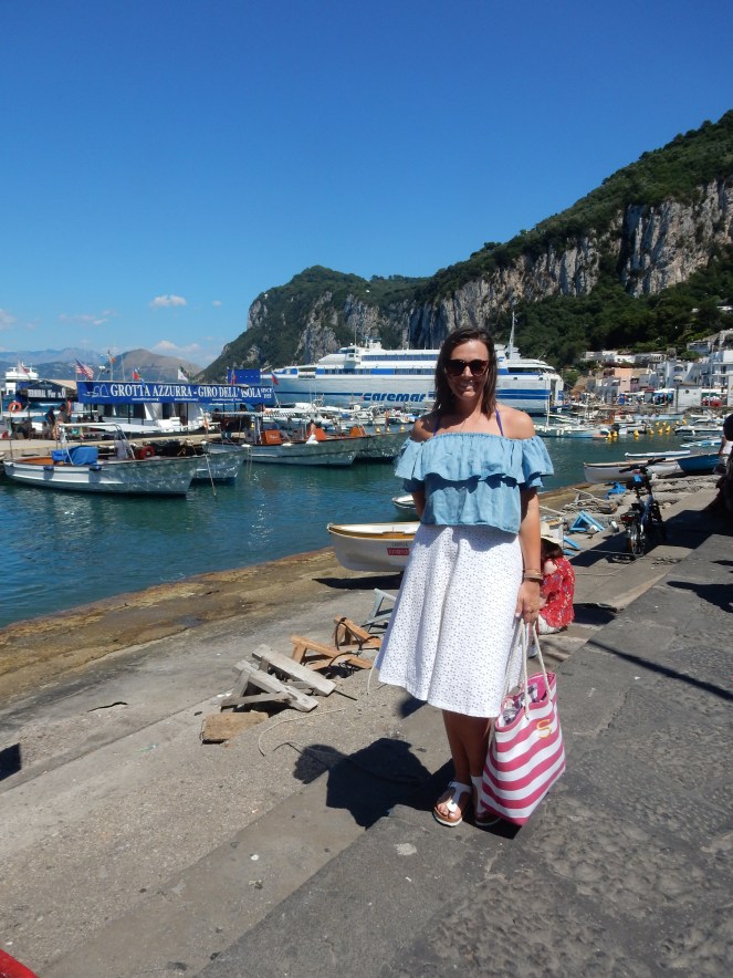 capri shopping, Capri, Italy, European Adventure, Sarah In Style, sarahinstyle.com, travel blogger, chicago blogger, travel, Europe, windy city bloggers, beach, Mediterranean sea, amalfi coast