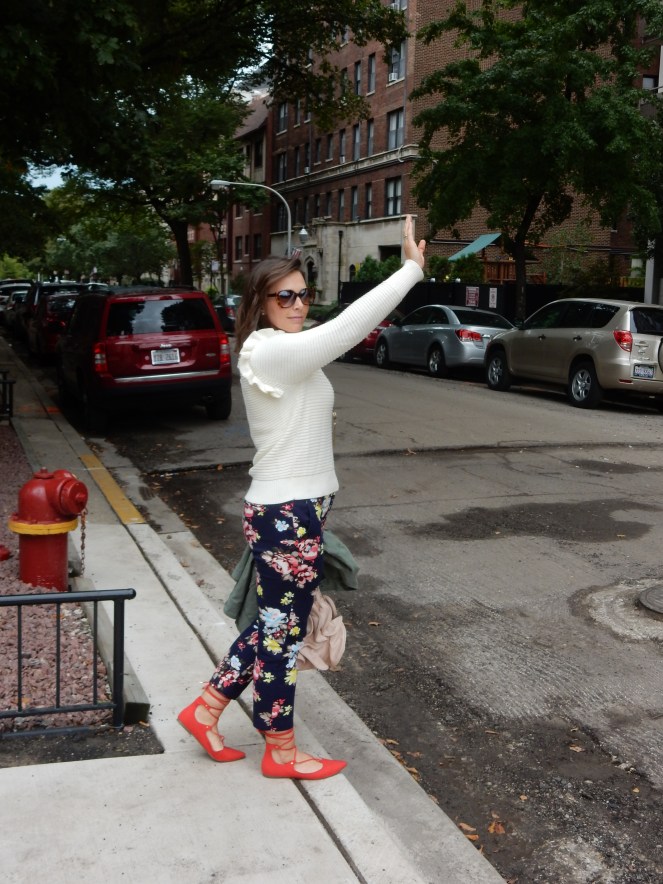 Fall Floral, Sara In Style, sarahinstyle.com, Sarah Meyer, Chicago Blogger, Fashion Blogger, Windy City Bloggers, floral pants, red shoes, fall style, colorful wardrobe, old navy, gap, j. crew