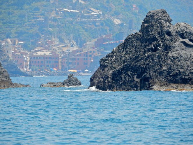 Chicago Blogger, Windy City Bloggers, Cinque Terre, Italy, Manarola, Vernazza, Monterosso, italian riviera, norwegian cruise, Mediterranean cruise,  sarah in style, sarahinstyle.com, travel blogger, what to see in italy, italian must see