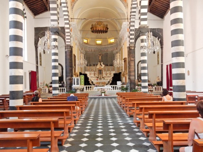 Chicago Blogger, Windy City Bloggers, Cinque Terre, Italy, Manarola, Vernazza, Monterosso, italian riviera, norwegian cruise, Mediterranean cruise,  sarah in style, sarahinstyle.com, travel blogger, what to see in italy, italian must see