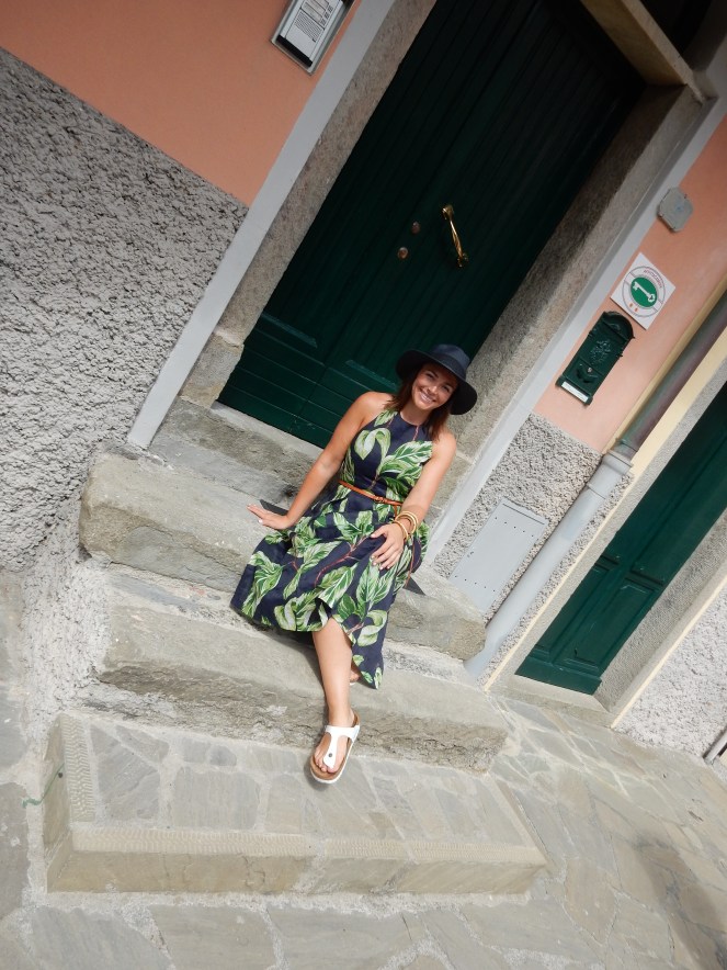 Chicago Blogger, Windy City Bloggers, Cinque Terre, Italy, Manarola, Vernazza, Monterosso, italian riviera, norwegian cruise, Mediterranean cruise,  sarah in style, sarahinstyle.com, travel blogger, what to see in italy, italian must see