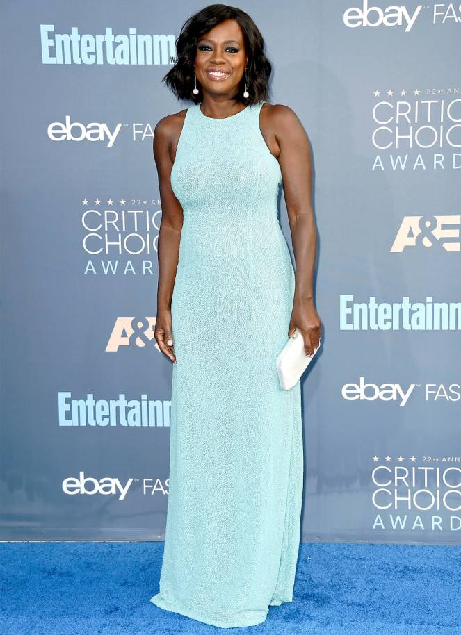 Critics Choice Awards 2016, sarah in style, sarahinstyle.com, sarah meyer, red carpet, red carpet fashion, celebrity fashion mandy moore, hailee steinfeld, lily collins, Viola Davis, Allison Williams, CCA 2016, critics choice awards red carpet, fashion blogger, wcbcstyle, chicago blogger, fashion addict, best dressed, best dressed celebs