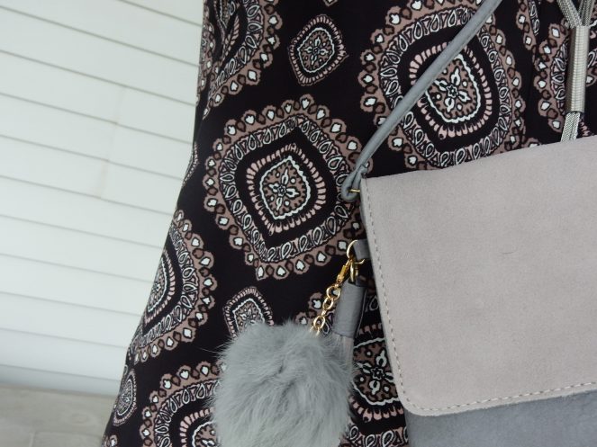 paisley dress, Pretty In Paisley, Sarah In Style, How to add color to an outfit, how to add color to your wardrobe, adding color to your outfit, adding color to your wardrobe, little black dress, LBD, sarahinstyle.com, black hat, pom pom purse, winter wardrobe, styling tips, style tips, fashion blogger