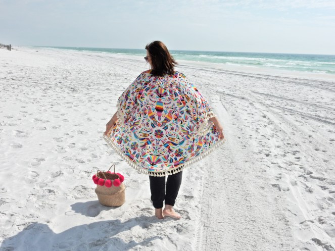 Judith March, fringe top, caftan, beach ensemble, summer style, Destin, Florida, emerald coast, beach style, sarahinstyle.com, sarah in style, sarah meyer, fringe beach bag, pom pom bag, Hobby Lobby, gold chunky sandals