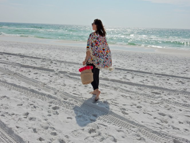 Judith March, fringe top, caftan, beach ensemble, summer style, Destin, Florida, emerald coast, beach style, sarahinstyle.com, sarah in style, sarah meyer, fringe beach bag, pom pom bag, Hobby Lobby, gold chunky sandals