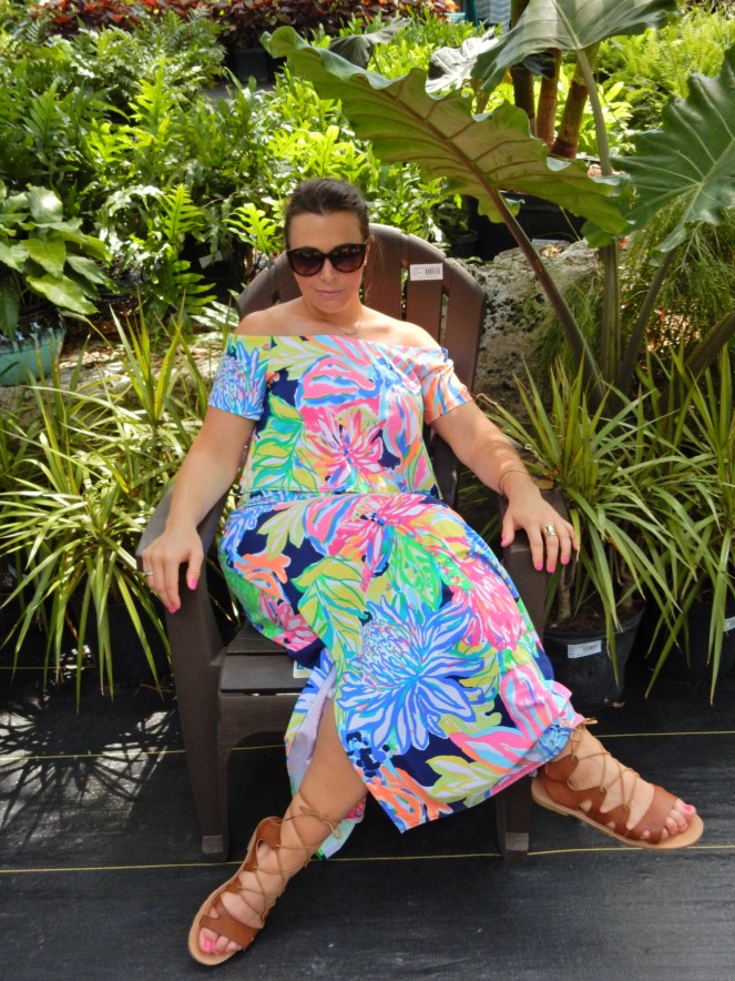 Island Home, Islamorada, Florida Keys, www.lillypulitzer.com, Lilly Pulitzer, Travelers Palm, Resort Navy Travelers Palm, MANSI CROP TOP & MAXI SKIRT SET, Lilly Pulitzer crop top, Lilly Pulitzer skirt, Sarah In Style, sarahinstyle.com, Sarah Meyer, Islamorada, Island Home, Florida Keys, Tropical style, vacation style, vacation fashion, summer style, #wcbcstyle, Chicago blogger, fashion blogger, windy city bloggers