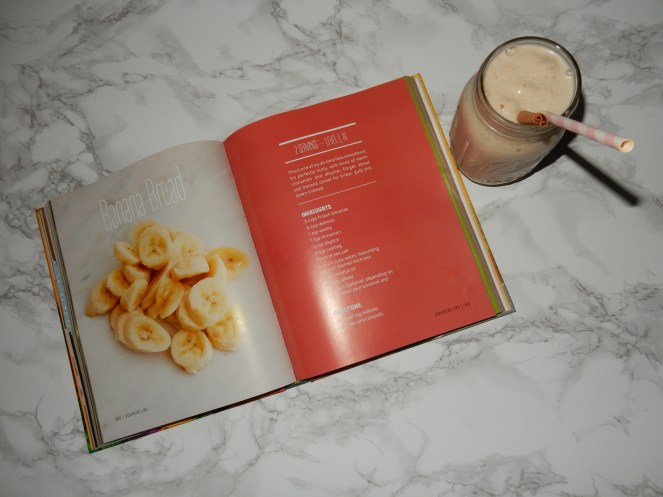 Squeeze Life, The Squeeze, Karlin Brooks, Juicing, Raw foods, raw eating, gluten free, healthy eating, smoothies, healthy recipes, healthy cookbook, sarah in style, sarahinstyle.com, Sarah Meyer, Banana Bread Smoothie