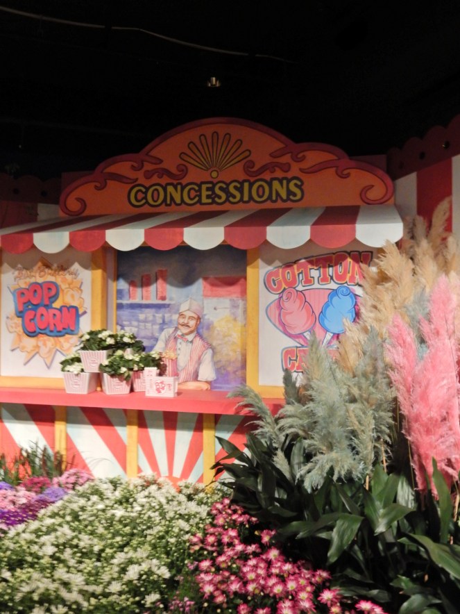 McFarlane & Douglas, McFarlane & Douglass, Spin-spun, Macy's Flower Show, Flower Show, Macy's events, Macy's, Macy's State Street, Macy's New York City, MAcy's NYC, Macy's San Francisco, Carnival, flowers, springtime, carnival theme, sarah in style, sarahinstyle.com, Sarah Meyer, Chicago events, what to do in Chicago, Chicago