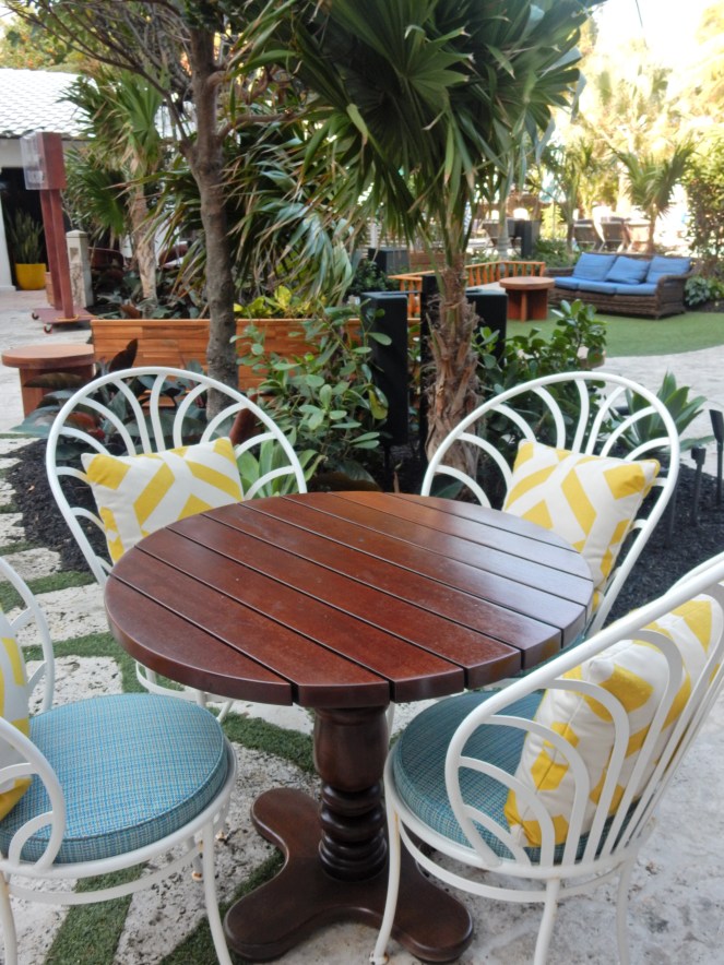 The Confidante, The Confidante Miami Beach, Confidante Miami, Hyatt Hotels, Hyatt, Hyatt Miami, South Beach, Miami hotels, south beach hotels, beach umbrellas, tropical oasis, lush pool, pastels, cabana stripes, cute beaches, patio furniture, art deco, mid-century modern, Sarah Meyer, sarah in style, sarahinstyle.com, design blog, design blogger, Florida beaches