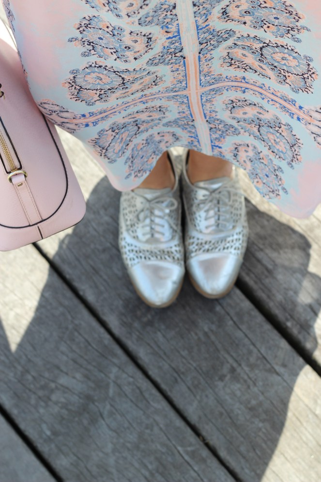 Kate, Spade, Kate Spade pink purse, Kate Spade Toucan, Kate Spade black and white, Tribal, Cotton On, Leather jacket, moto jacket, Millenium Park, Chicago, Fashion blogger, Chicago blogger, day to night, OOTD, Sarah In Style, Target, Akira, Sarah Meyer, Spring fashion, spring dresses