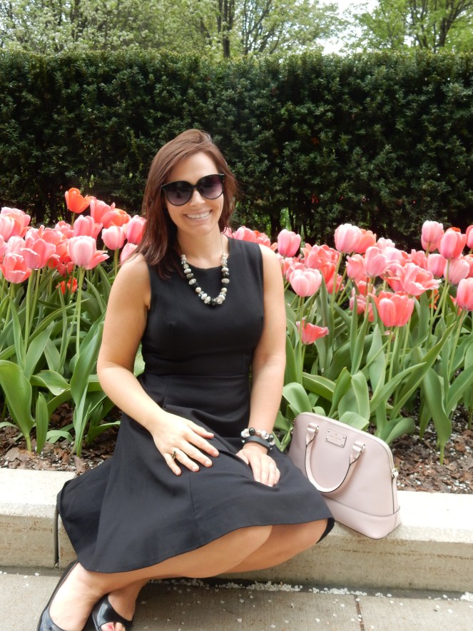 April Showers Bring May Flowers, Chicago Bean, Chicago Millenium Park, Chicago Loop, The Bean, Cloudgate, Kate Spade, Chicago, downtown Chicago, chitown, sarah in style, little black dress, lbd, bow dress, bow earrings, pearls, sarah meyer, 100 years young, springtime, tulips, fresh, life, windy city bloggers, chicago blog, fashion blog, style blog