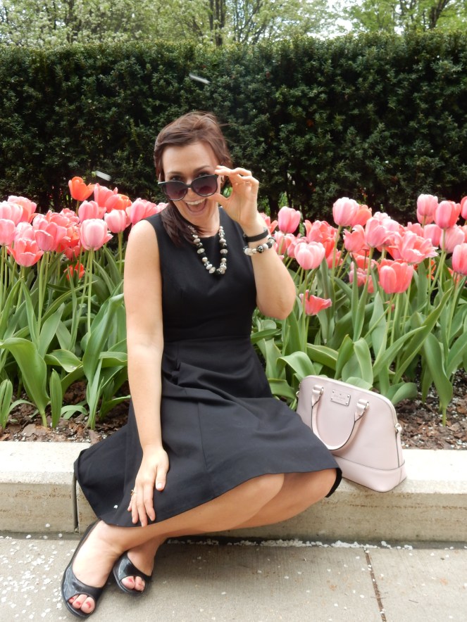 Chicago Millenium Park, Chicago Loop, The Bean, Cloudgate, Kate Spade, Chicago, downtown Chicago, chitown, sarah in style, little black dress, lbd, bow dress, bow earrings, pearls, sarah meyer, 100 years young, springtime, tulips, fresh, life, windy city bloggers, chicago blog, fashion blog, style blog