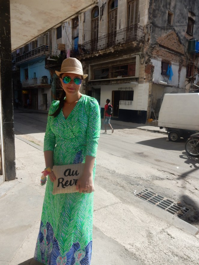 Cuba, Havana, Cuban Style, Cuban Flair, Melie Bianco, LIlly Pulitzer, Au Revoir bag, straw bag, lilly pulitzer elephant dress, vince camuto, straw hat, how to dress in cuba, sarah in style, sarah meyer, sarahinstyle.com, windy city bloggers, fashion blogger, style blogger, OOTD, summer style, what I wore