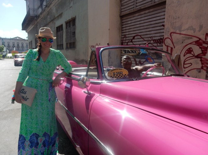 Cuba, Havana, Cuban Style, Cuban Flair, Melie Bianco, LIlly Pulitzer, Au Revoir bag, straw bag, lilly pulitzer elephant dress, vince camuto, straw hat, how to dress in cuba, sarah in style, sarah meyer, sarahinstyle.com, windy city bloggers, fashion blogger, style blogger, OOTD, summer style, what I wore