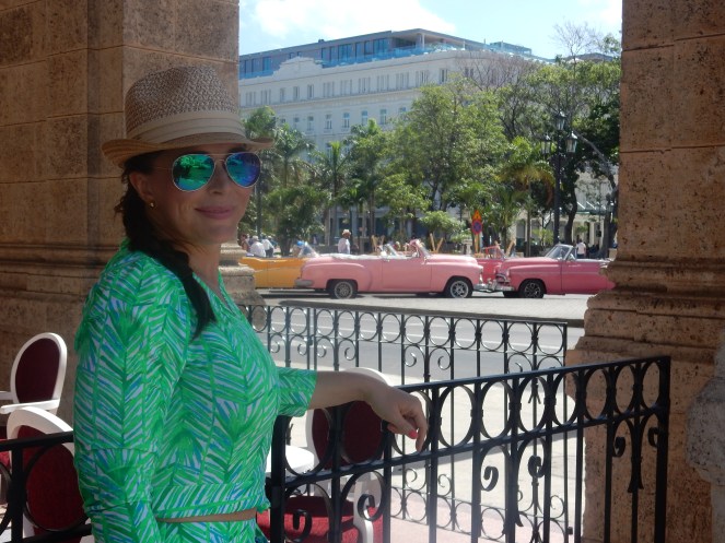 Cuba, Havana, Cuban Style, Cuban Flair, Melie Bianco, LIlly Pulitzer, Au Revoir bag, straw bag, lilly pulitzer elephant dress, vince camuto, straw hat, how to dress in cuba, sarah in style, sarah meyer, sarahinstyle.com, windy city bloggers, fashion blogger, style blogger, OOTD, summer style, what I wore