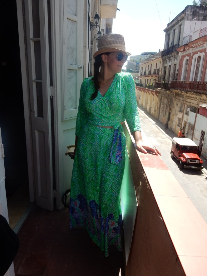 Cuba, Havana, Cuban Style, Cuban Flair, Melie Bianco, LIlly Pulitzer, Au Revoir bag, straw bag, lilly pulitzer elephant dress, vince camuto, straw hat, how to dress in cuba, sarah in style, sarah meyer, sarahinstyle.com, windy city bloggers, fashion blogger, style blogger, OOTD, summer style, what I wore