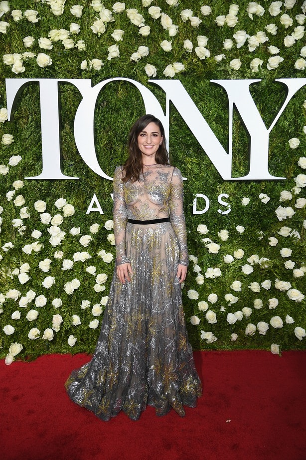 Sara Bareilles, Naeem Khan, Tony Awards, Red Carpet, Star Style, Evening Looks, celebrity fashion, Michael Kors Collection, Scarlett Johnasson, Allison Janney, Sarah Paulson, Broadway, Theater, Neon Lights, Great White Way