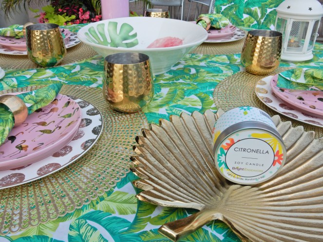 Read My Palms, Dining Decor, Table Decor, Table Decorations, Table Settings, Decorating, Home Decor, Linens, Sarah In Style, Sarah Meyer, sarahinstyle.com, design blogger, decorating blog, Chicago design, TJ Maxx, Flamingo plates, tropical table, palm leaves, palm decor, dining al fresco, palm print tablecloth, flamingo bowl, gold palm leaves, Home Goods, Bed Bath & Beyond