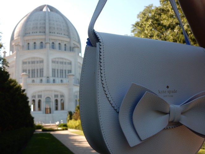 Francescas blue ruffle dress, blue floral dress, Kate Spade, white bow bag, Bahai Temple, North Shore, Flowery Dress, ladylike dress, Sarah In Style, Wilmette, Chicago fashion, fashion blogger, Sarah In Style, Sarah Meyer, Bahai, House of Worship