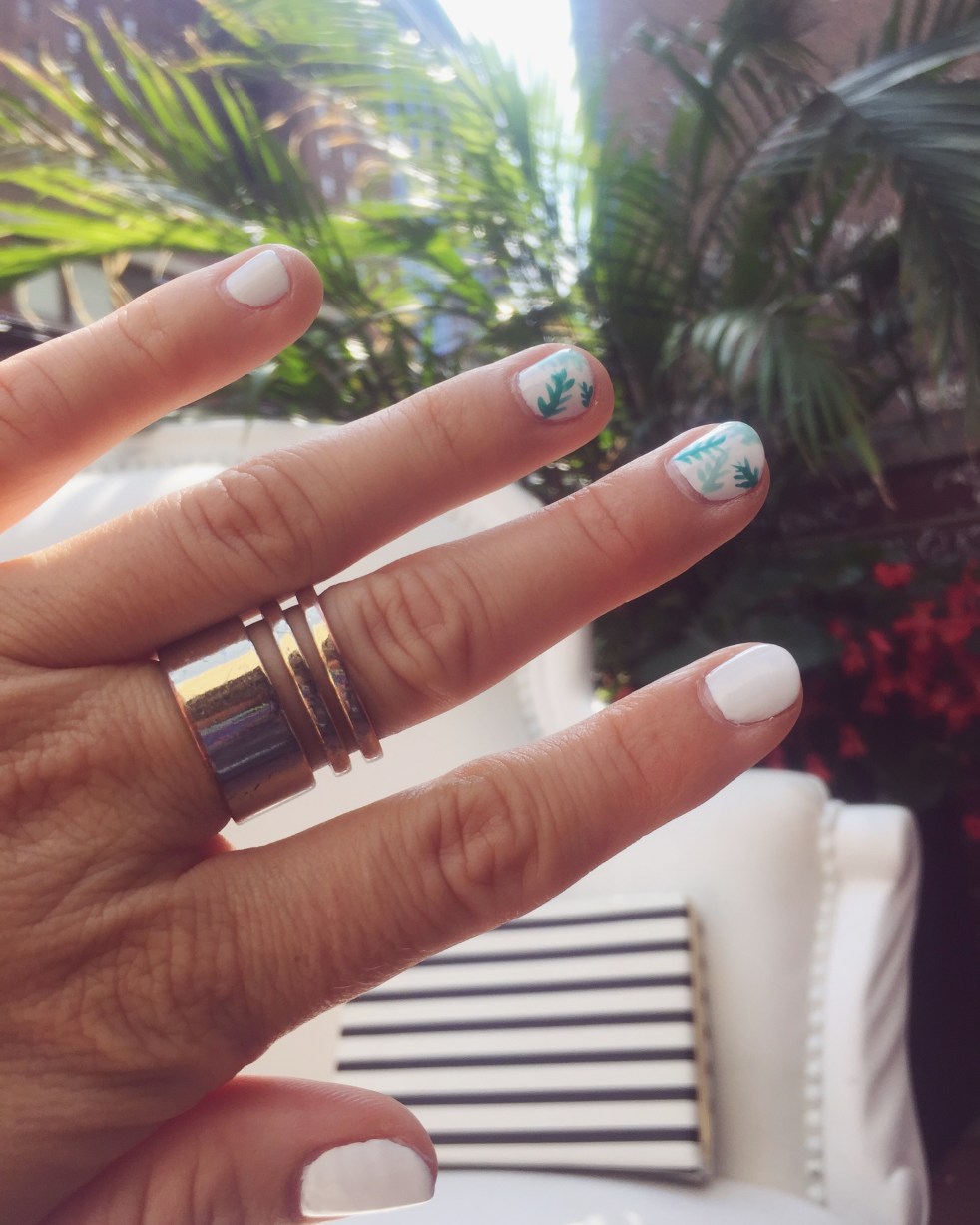 Chicago Spa Day, Chicago Spa, Pamper yourself, chicago pampering, realx in chicago, chicago girls day, sarah in style, chicago grammers, sarah meyer, amelia rose studio, Ocean nails chicago, ocean nails, massage envy, chicago dermatology and cosmetic, chicago dermatology