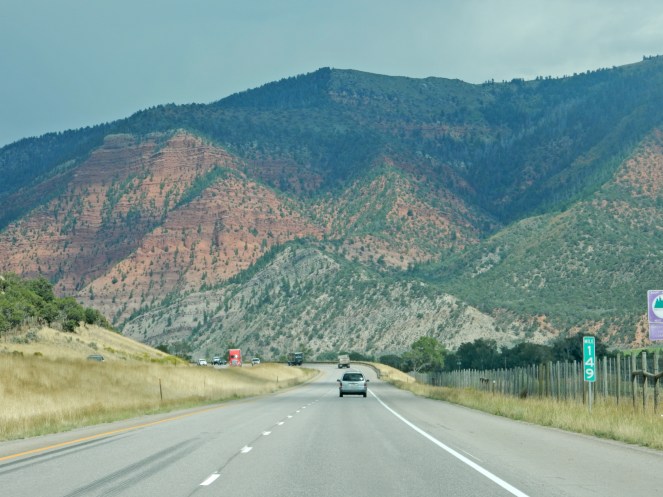 Red Rocks, what to do in Colorado, visit colorado, sarahinstyle.com, sarah meyer. travel blog. Glenwood springs, hot springs, Vail, Vail Mountain, Vail Village, colorado, colorado hiking, Boulder, Denver, colorado amusement parks, mountain amusement park, 