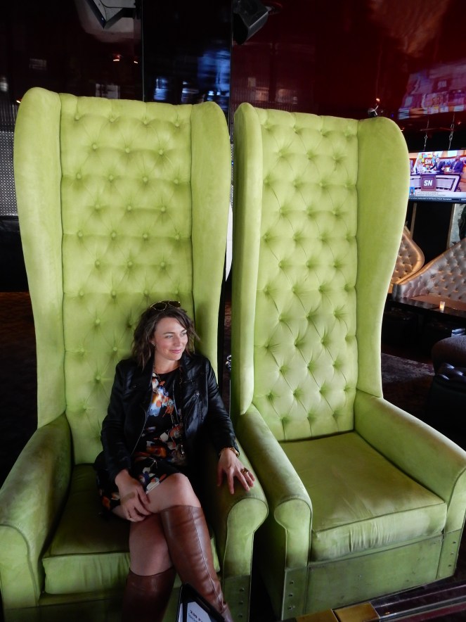 new york minute, what to do in new york, what to do in nyc, new york on the cheap, ideas for nyc, where to go in nyc, how to spend a short amount of time in new york, how to spend a short amount of time in NYC, sarahinstyle.com, travel tips, NYC travel tips, eating in NYC, best rooftop bars in NYC, 230 Fifth Ave, NYC rooftop bars, best NYC skyline views