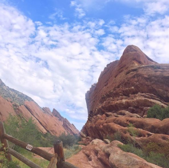 Red Rocks, what to do in Colorado, visit colorado, sarahinstyle.com, sarah meyer. travel blog. Glenwood springs, hot springs, Vail, Vail Mountain, Vail Village, colorado, colorado hiking, Boulder, Denver, colorado amusement parks, mountain amusement park, 