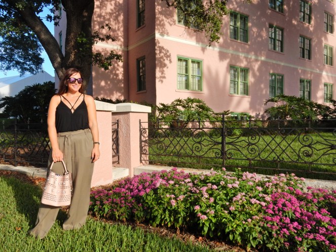 Vivian Black Bodysuit, Black Bodysuit, Bodysuit, Tobi, High Waist Pants, High Wasited Pants, Marine Layer, Ivy Pant, Worn Olive, Nectar Sunglasses, Nectar, Hula Sunglasses, Nectar Hula, Sarah In Style, The Vinoy Marriott St. Petersburg, Marriott Florida, Best High wasited pants, fashion blog, fashion blogger 