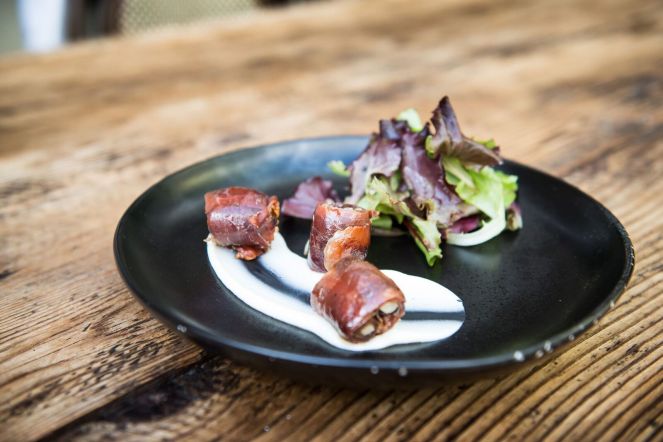 Roasted Dates with Bacon, Bacon Wrapped Dates, Bacon recipes, date recipes, tailgate recipes, tailgate food, fall recipes, football food, Sarah In Style, Sarah Meyer,Villa Azure, Roasted Dates