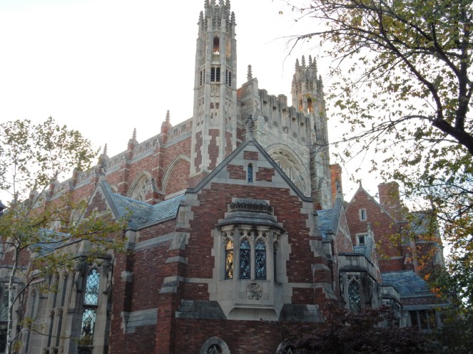 Yale, Yale University, Handsome Dan, Yale Bulldogs, Memorial Rotunda, Vietnam Veterans Memorial, Maya Lin, old buildings, new haven, connecticut, east coast, ivy league, sarahinstyle, sarahinstyle.com, yale facts, yale tour