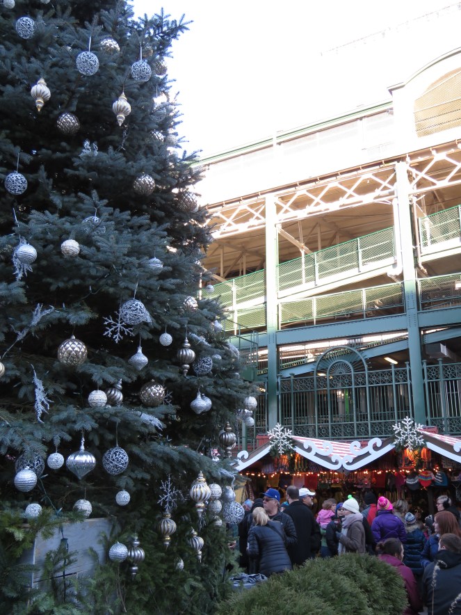 Christmas Market, Chriskindlemarket, Christkindlmarket, chicago traditions, chicago, chicago christmas, the park at wrigley, what to do in chicago this weekend, chicago activities, sarah in style, sarahinstyle.com, sarah meyer, family traditions, pink ruffled sweater, green jcrew coat, wrigley field, daley plaza, naperville