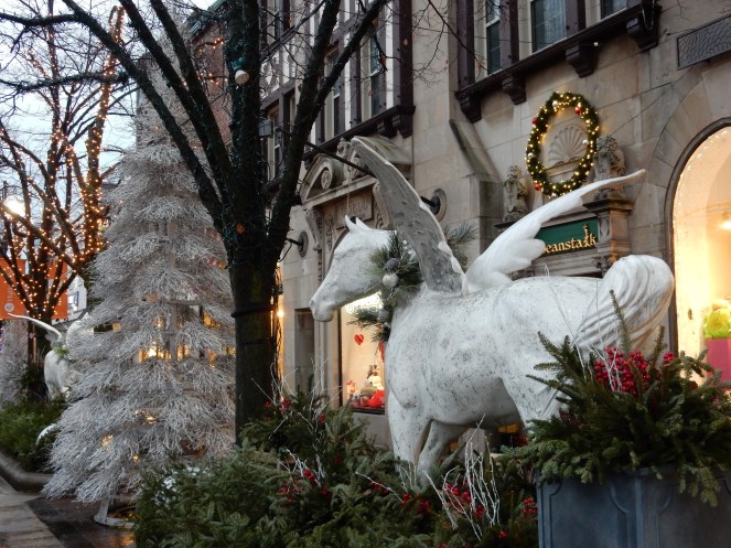 City girl goes to suburbia, Chicago suburbs, highland park, Posh essentials, Posh Illinois, Tune Up for Love, Cos Bar, Sarah In Style, Chicago shopping, Chicago North Shore, Sarah Meyer