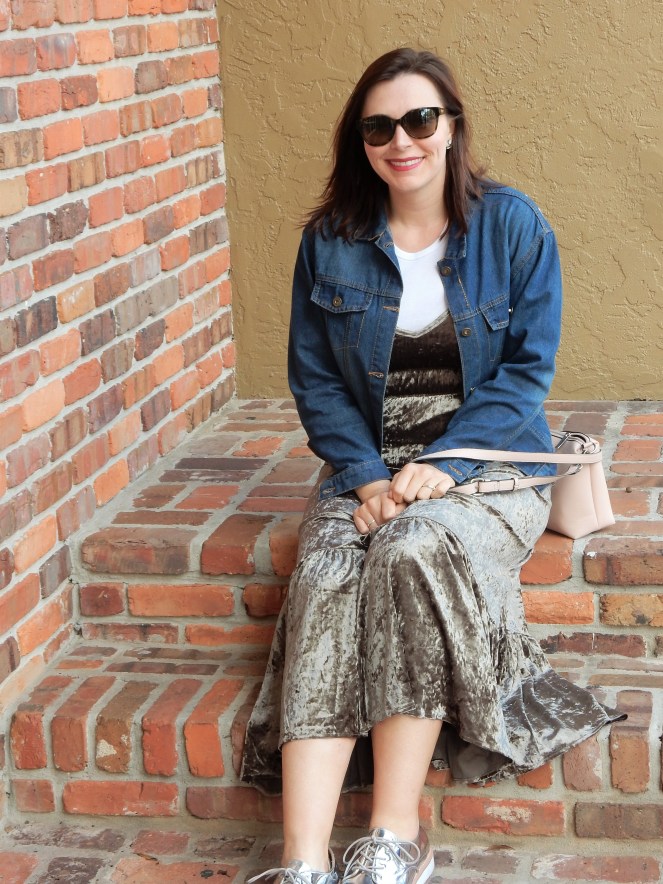 Sarah In Style, Sarah Meyer, Fashion Trends, 90s trends, What goes around in fashion comes around, Fashion inspiration, velvet dress, flamingo jacket, silver oxfords, pensacola, mardi gras, southern charm, fashion blogger, fashion blog, what to wear, how to dress like the 90's