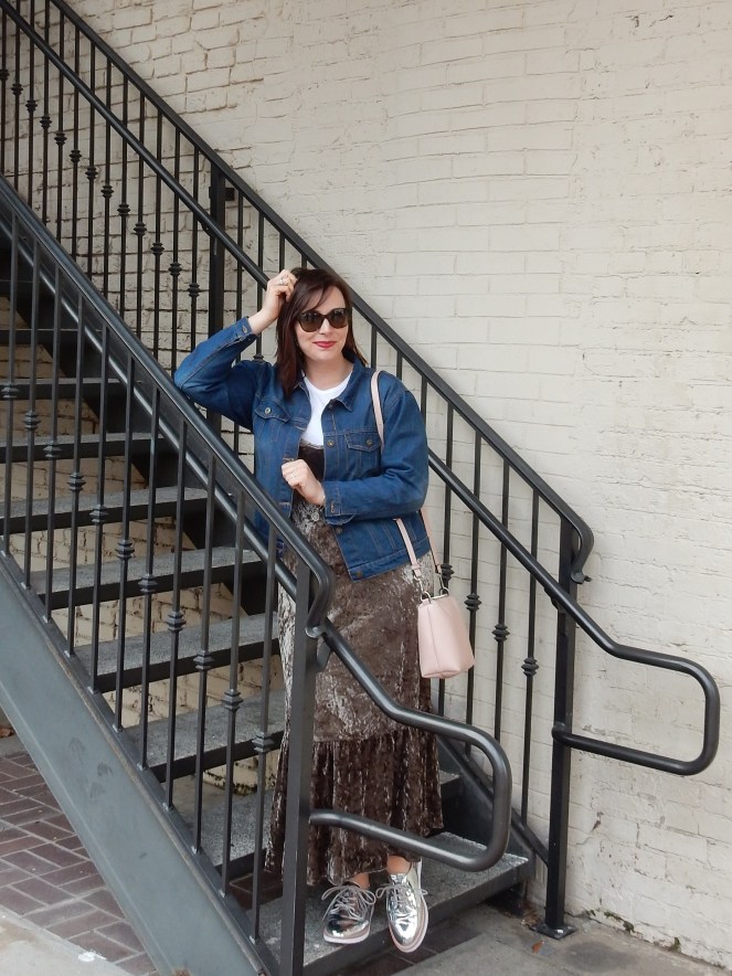 Sarah In Style, Sarah Meyer, Fashion Trends, 90s trends, What goes around in fashion comes around, Fashion inspiration, velvet dress, flamingo jacket, silver oxfords, pensacola, mardi gras, southern charm, fashion blogger, fashion blog, what to wear, how to dress like the 90's