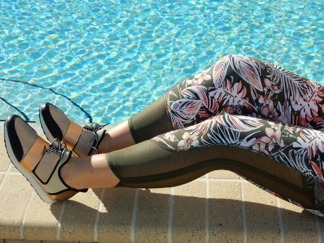 vacation workouts, florida workouts, beach workouts, cotton on active wear, palm print workout clothes, cool tennis shoes, sarah in style, hairdo, clip in bangs, Sarah Meyer, alternative work outs, exercise outdoors, cute exercise clothes, fashion blog, fashion blogger, what I wore