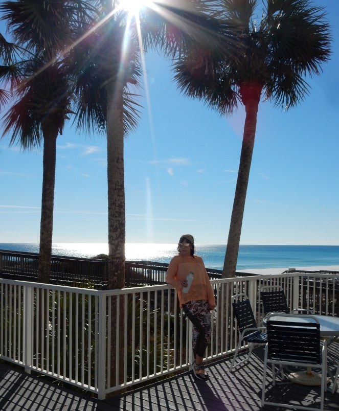 Destin FL, vacation workouts, florida workouts, beach workouts, cotton on active wear, palm print workout clothes, cool tennis shoes, sarah in style, hairdo, clip in bangs, Sarah Meyer, alternative work outs, exercise outdoors, cute exercise clothes, fashion blog, fashion blogger, what I wore